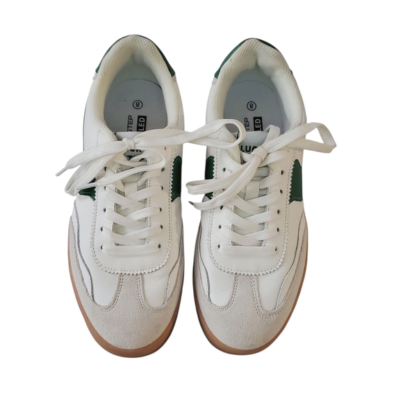 Lucky Step Sneakers - Picture 4 of 8